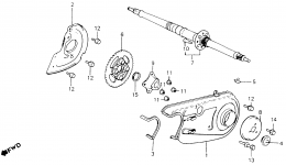 REAR WHEEL AXLE / CHAIN CASE для квадроцикла HONDA ATC110 A1984 г. 