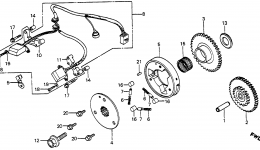 PULSE GENERATOR / STARTER CLUTCH for мотоцикла HONDA VF700F A1985 year 