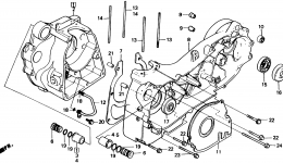 Крышка картера для скутера HONDA CH150 AC1985 г. 